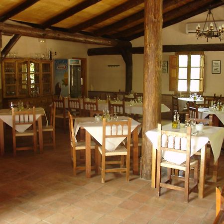 Camping Rural Llanos De Arance كوتو ريوس المظهر الخارجي الصورة