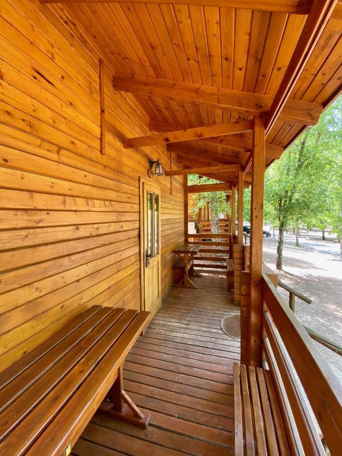 Camping Rural Llanos De Arance كوتو ريوس المظهر الخارجي الصورة
