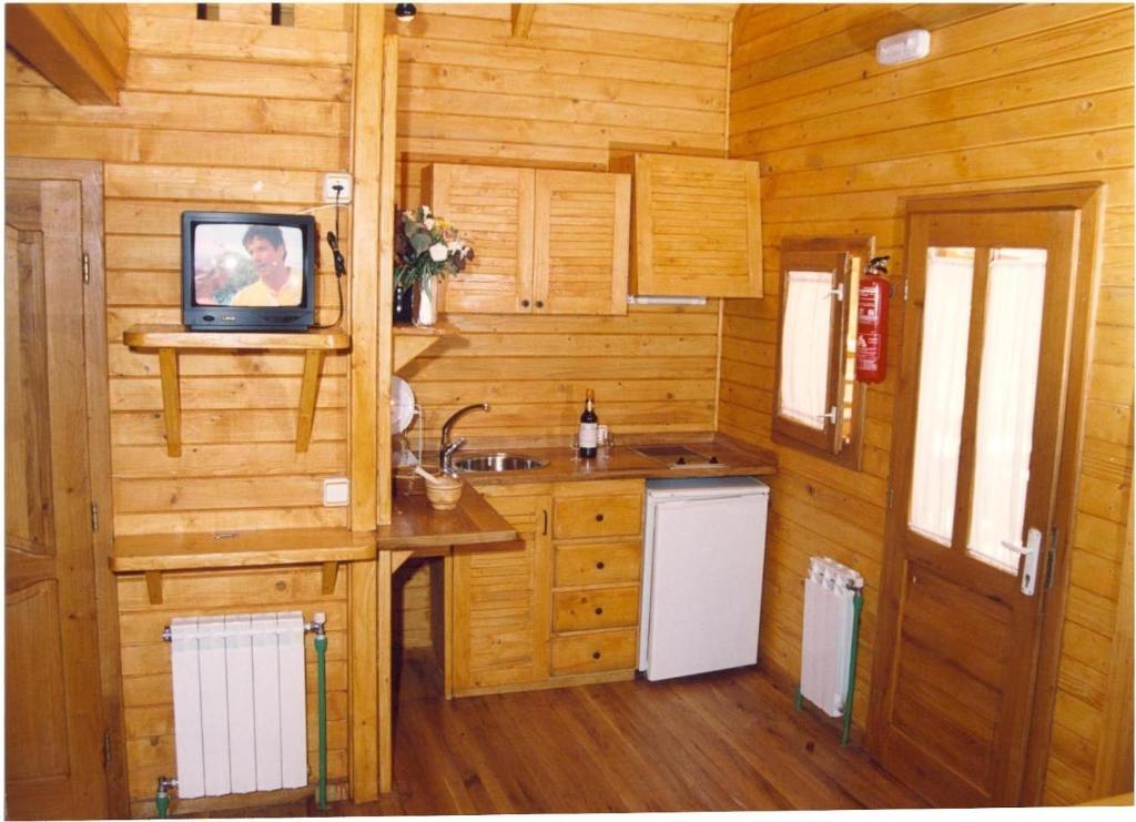 Camping Rural Llanos De Arance كوتو ريوس الغرفة الصورة