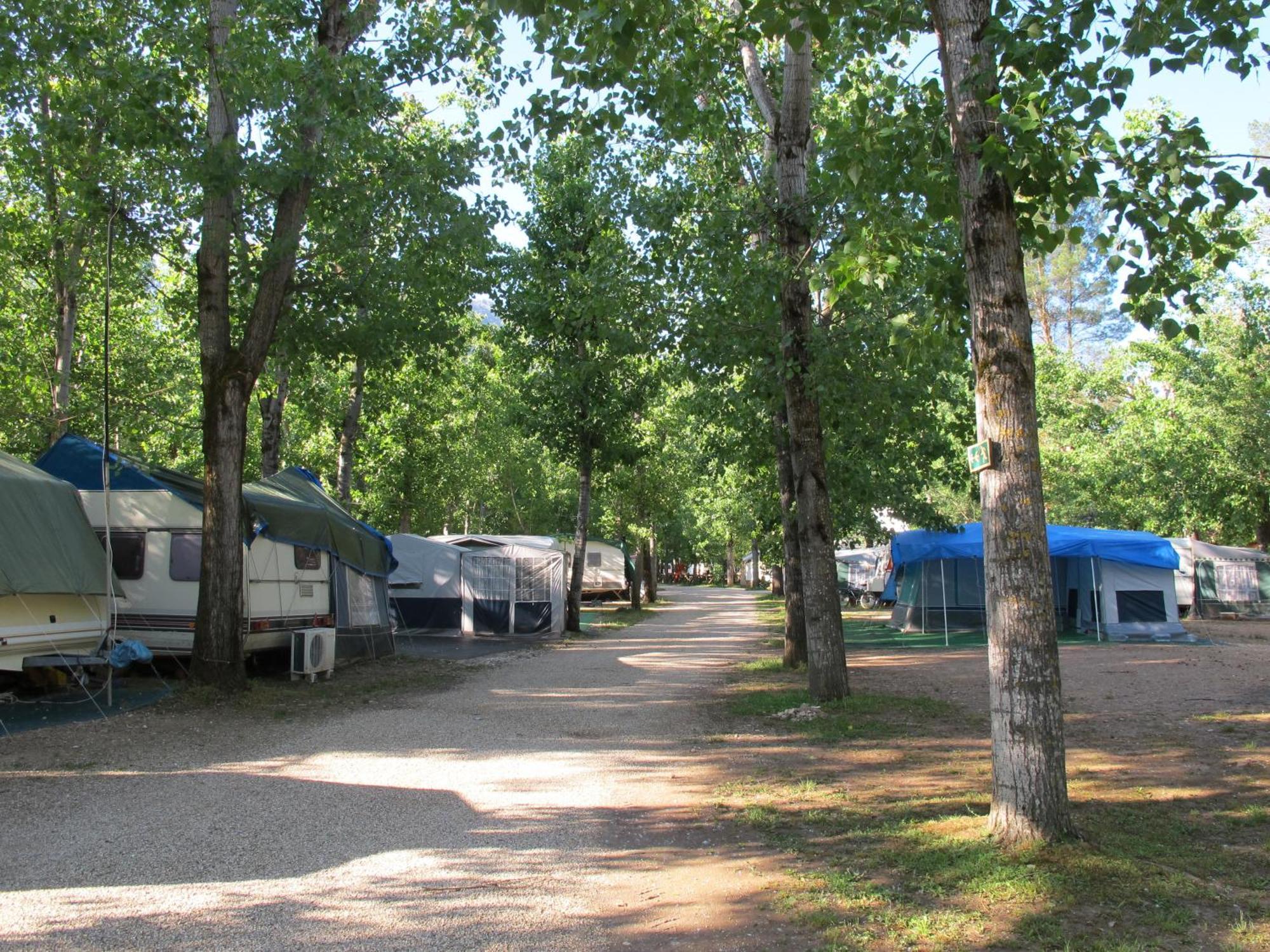 Camping Rural Llanos De Arance كوتو ريوس المظهر الخارجي الصورة